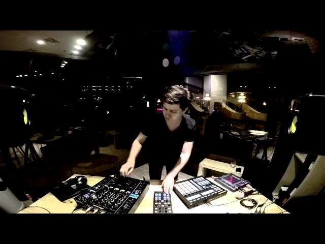 Ksaitor at DJ Warehouse