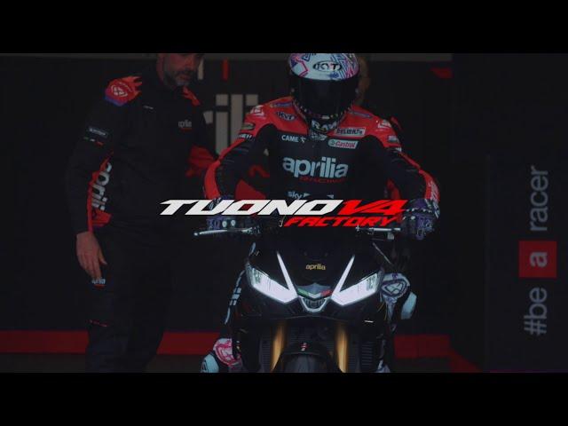 Aprilia Tuono V4 Factory | Action video with Aleix Espargarò 