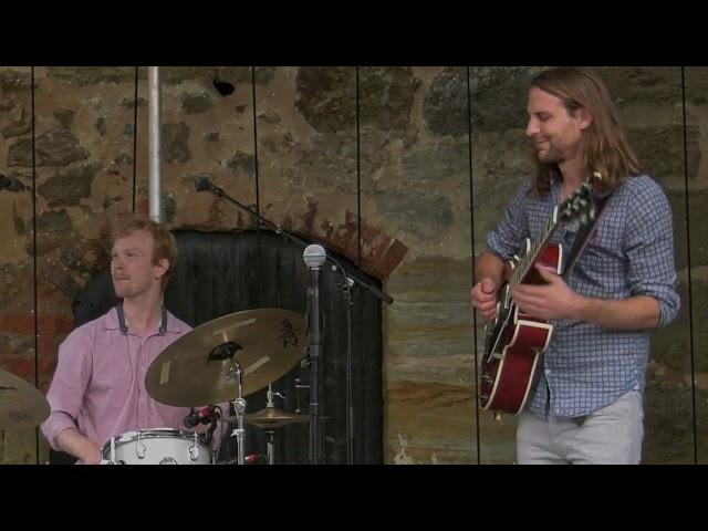 Your Daily Jazz Trio / Jazz in der Burg  2024