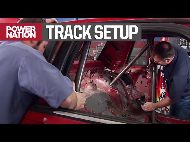 Auto-Cross Fox Body Gets Its 6-Speed And Roll Cage : Part 3 - Engine Power S1, E16