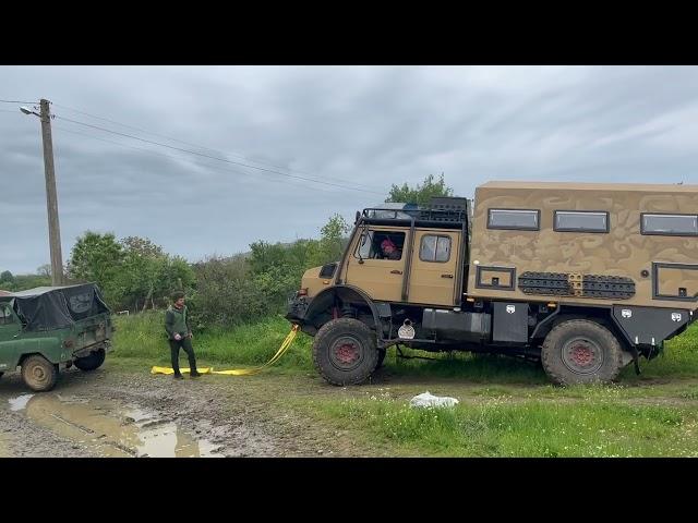 Gert bogged  in the river  HD 1080p