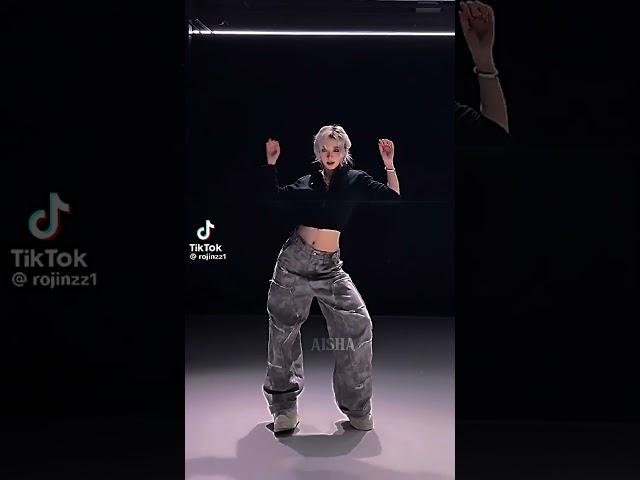 Heeseung dance trend #dance #kpop #china #fyp #trending