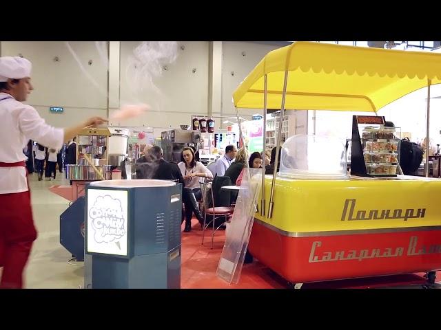 Robo JetFloss candy floss machine at Russian IAAPA exhibition