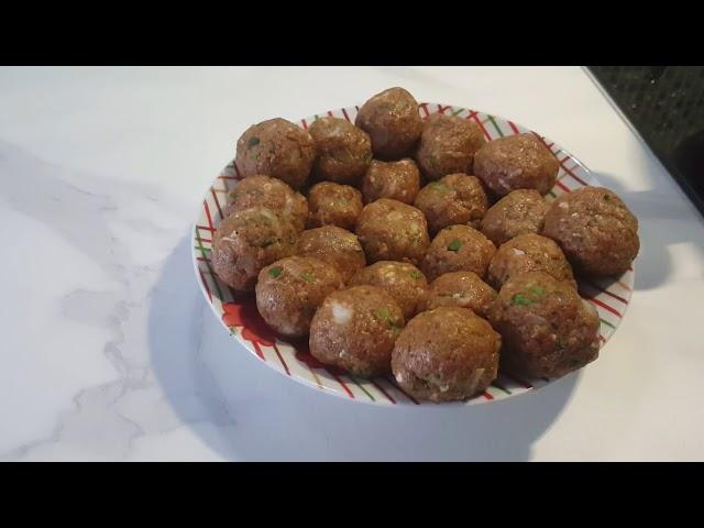 LES BOULETTES À LA VIANDE HACHÉE