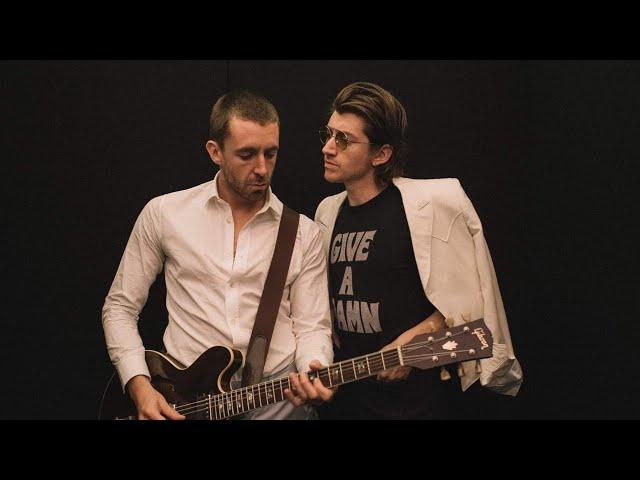 The Last Shadow Puppets performs 'Miracle Aligner' | Glastonbury 2016