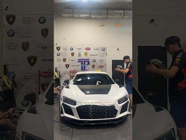 Wrapping an Audi R8