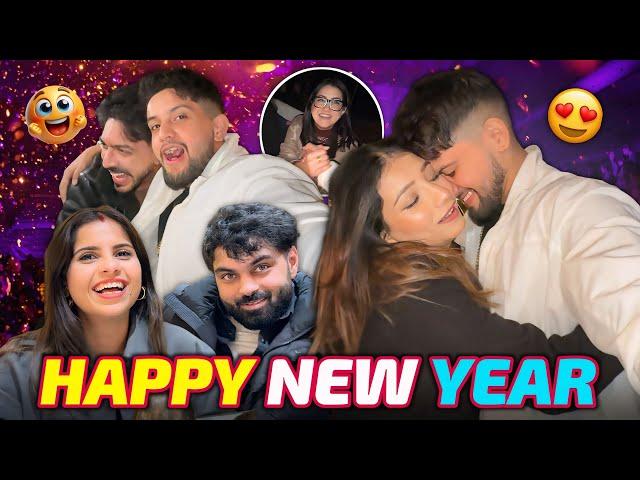 Shaadi Ke Baad Komal Ke Sath Kiya Khushi Or Reet Ne New Year Celebration 