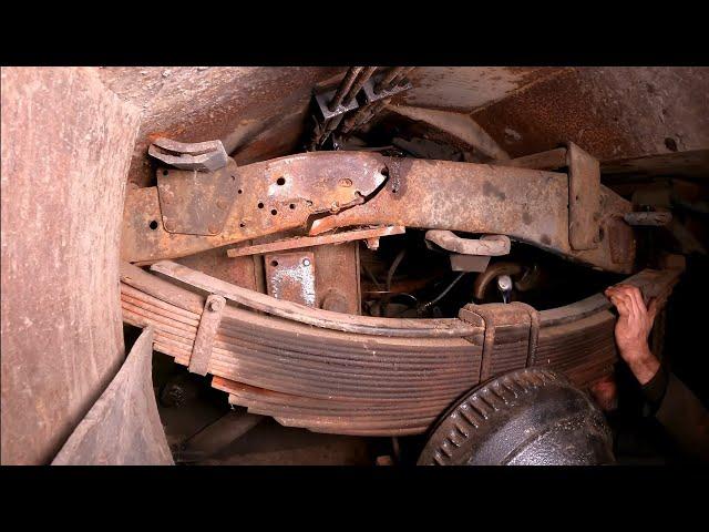 Welding Broken Frame and TLC on Chevy C30 Wrecker - NNKH