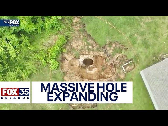 Massive hole near Ocala homes has grown