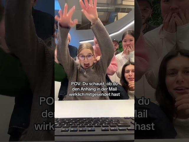 POV E-Mail im Anhang / VonAzuB