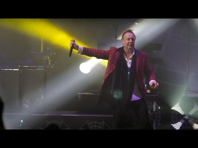 Simple Minds - New Gold Dream (Live in Edinburgh 2015)