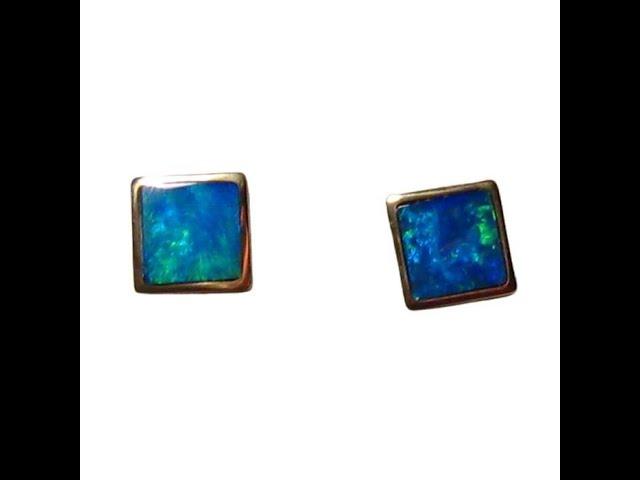 Blue Opal Earrings 18k Yellow Gold - 6777 | FlashOpal