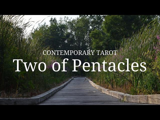 Two of Pentacles: Description in 3 Minutes