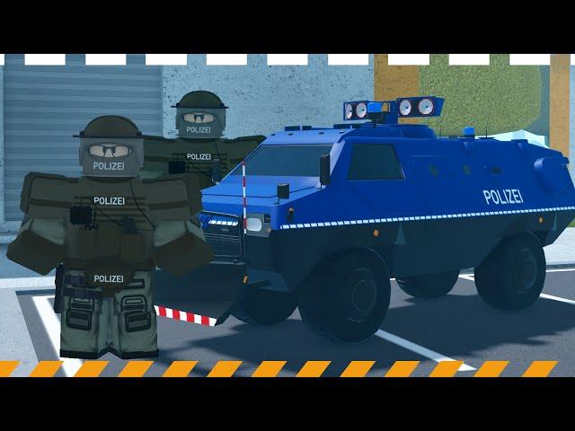 Im POLIZEI PANZER mit meinem Bruder @AbbaokGaming (Notruf Hamburg)