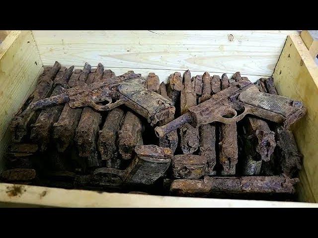 EXCAVATION OF UNTOUCHED GERMAN DUGOUTS / WW2 METAL DETECTING