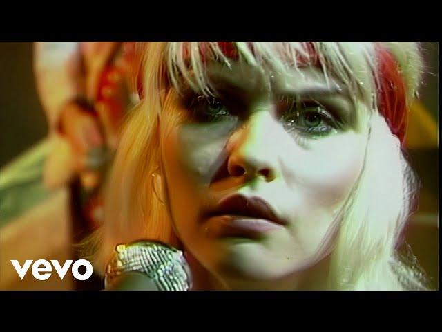 Blondie - Die Young Stay Pretty