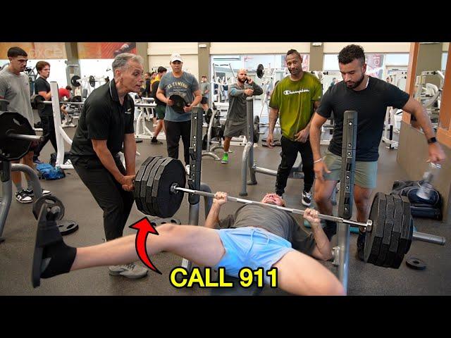 FAKE WEIGHTS in the GYM Prank!