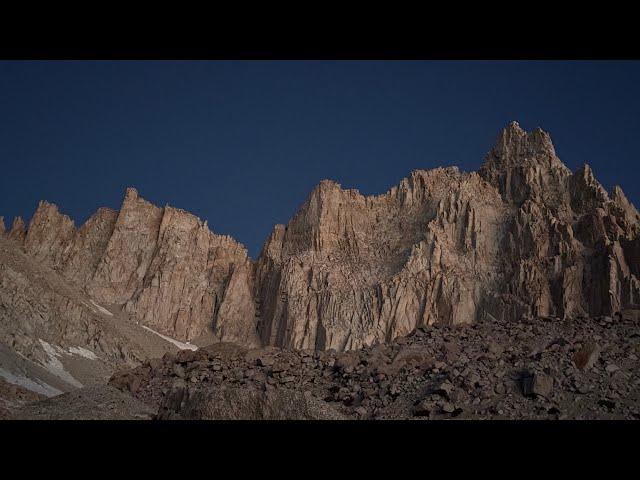 14小时完成惠特尼峰徒步Hike Mount Whitney trail in 14 hours