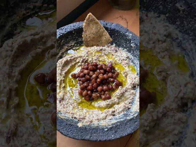 How we make homegrown hummus  #growyourownfood #urbanhomesteading