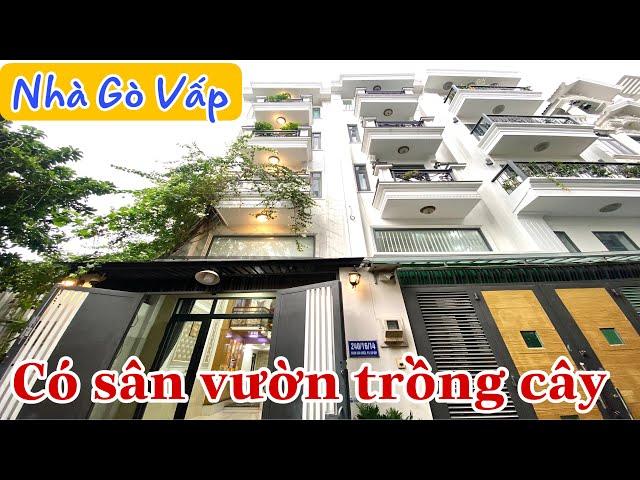 Nhà Quận Gò Vấp có cả sân vườn trồng cây , nuôi gà cực đã , khó tìm căn thứ 2 như vậy .