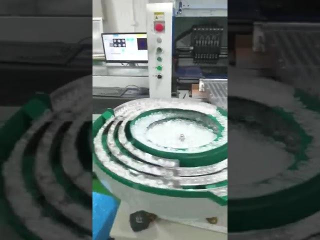 Lens LED light pick and place machine