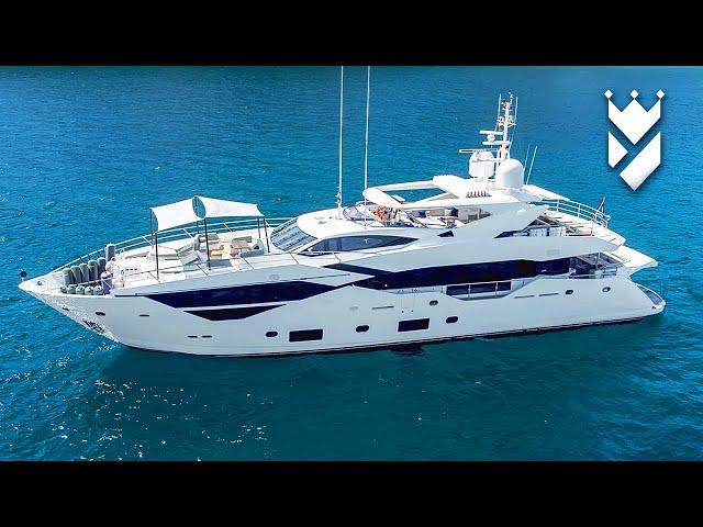 Sensational Sunseeker Charter Yacht with outdoor Movie Theatre!