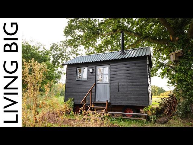 21 Year Old's Ingenious £5,000 Tiny Home!