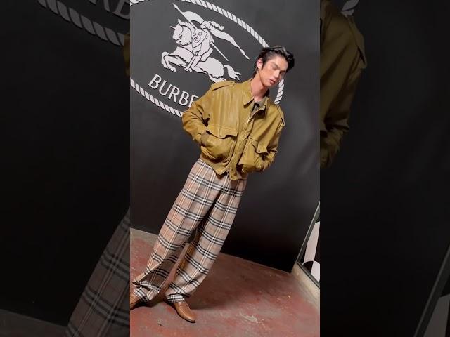 bbrightvc 25.06.19 #BurberryFestivalInBangkokXBRIGHT #ไบร์ท cr. cloud9ent