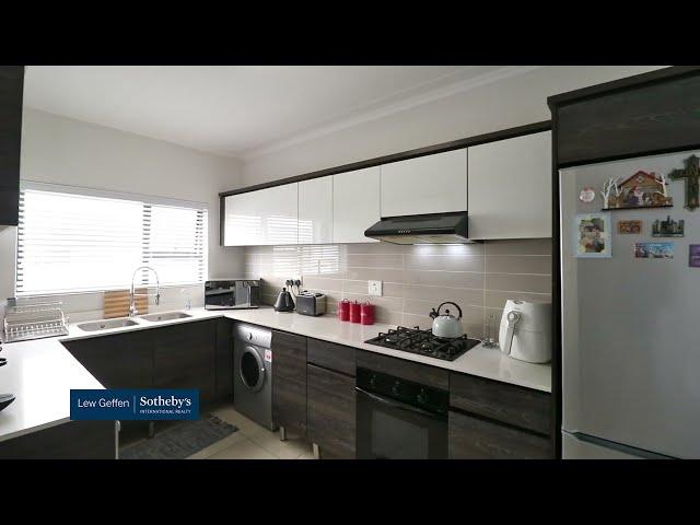 Ultra-Modern Apartment in Greenstone Hill. Lew Geffen | Sotheby's International Realty