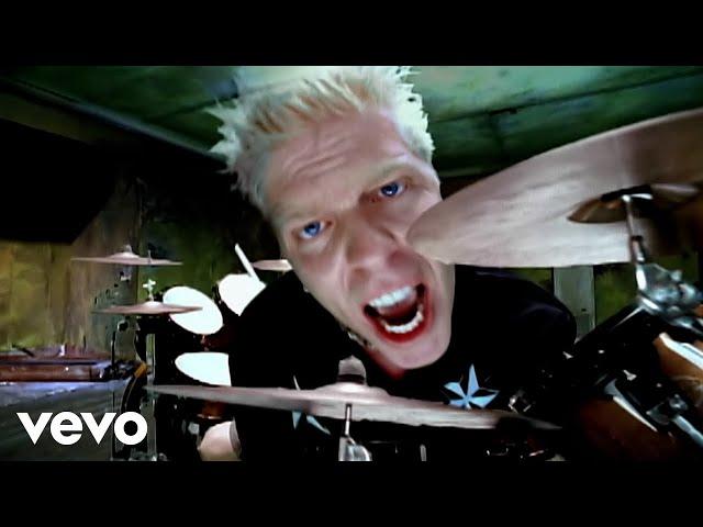 The Offspring - The Kids Aren't Alright (Official Music Video)