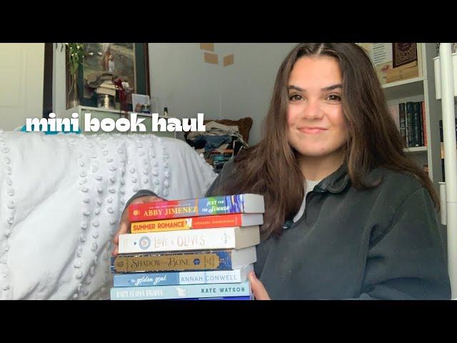 Mini book haul // the 7 books I bought recently 