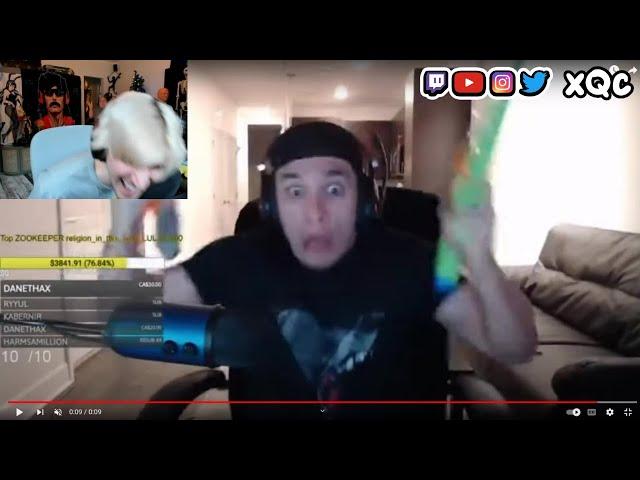 xQc reacts to Trainwrecks saying the n word
