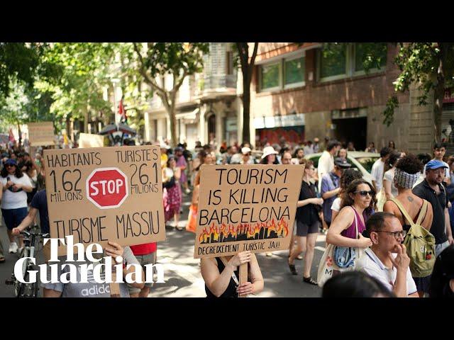 Barcelona residents rally against mass tourism