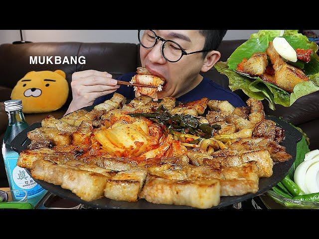 두툼한 로즈마리삼겹살에 김치구워서 소주 반주 먹방은 못참지~ ROSEMARY Samgyeopsal MUKBANG