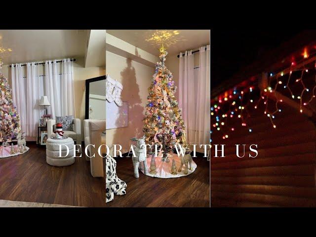 DECORATE WITH US FOR CHRISTMAS | Saunders Family