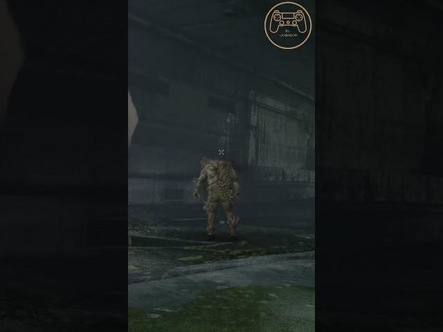 Last of Us - How to Kill a Bloater SILENTLY ️