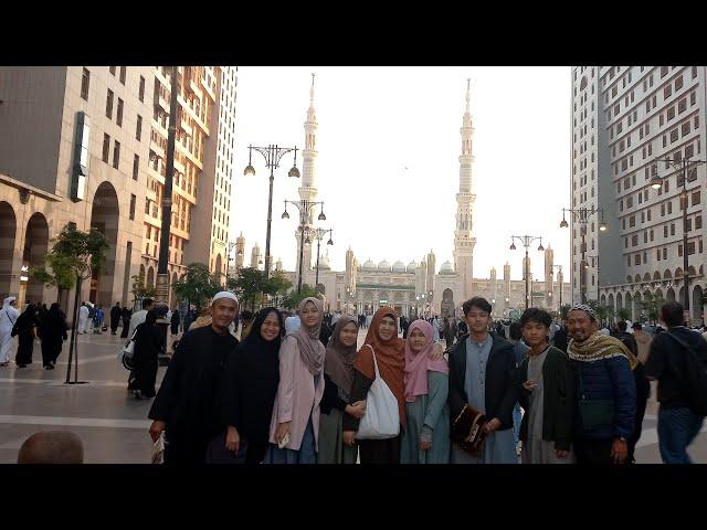 Bagpacker Umroh Mekkah ke Madinah, 5 orang Setara 2 Orang Kalau Ikutan Travel Reguler