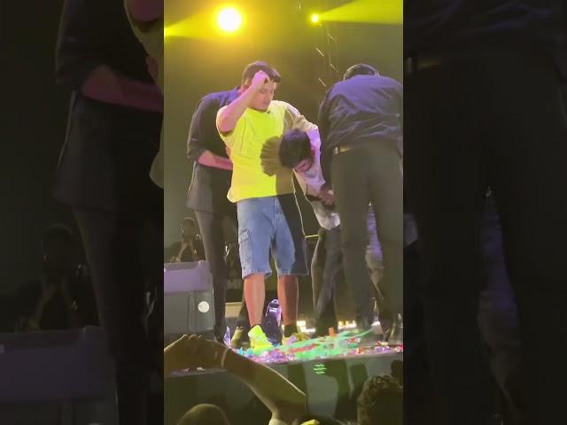 Dhanda Nyoliwala live concert