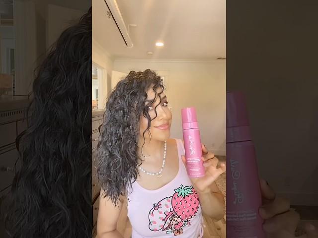 Easy Wavy Hair Routine https://liketk.it/57DiO