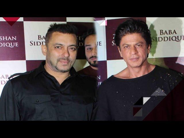 Salman Khan And Shah Rukh Khan At Baba Siddique's Iftar Party  | Bollywood News