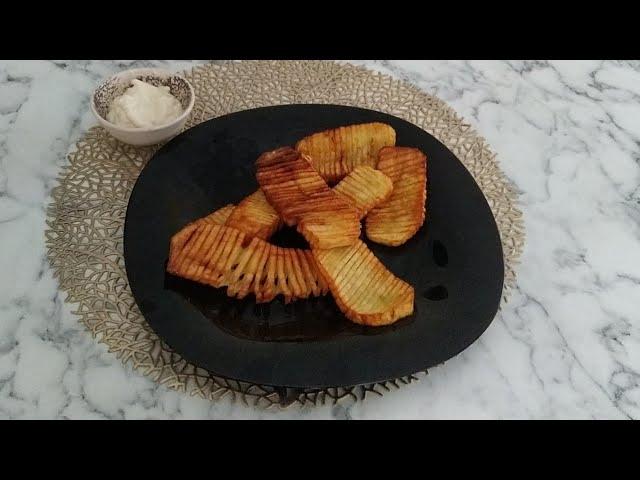 PRACTICAL QUICK RECIPE. TRY POTATOES LIKE THIS. CRISPY ACCORDION POTATO RECIPE