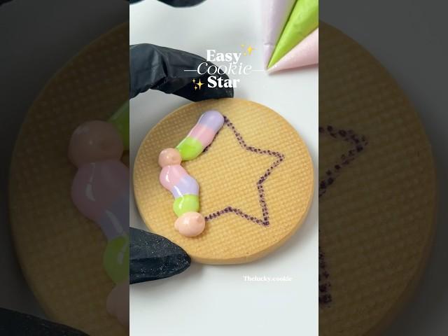 Easy Star Cookie  Royal icing recipe link in bio #cookiedecorating #easy #star #satisfying #diy