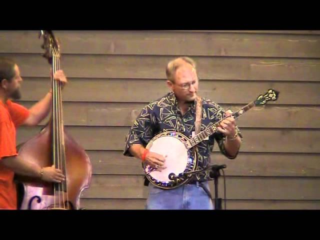 Little Maggie, Lynwood Lunsford, 2nd Place Galax Banjo 8-10-2011.mpg
