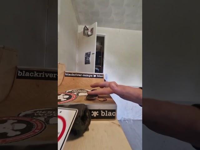 @beardywool "card" board edit  #sk8#fingerboard#trend#viral#trending#tiktok#shorts#fyp#fypシ