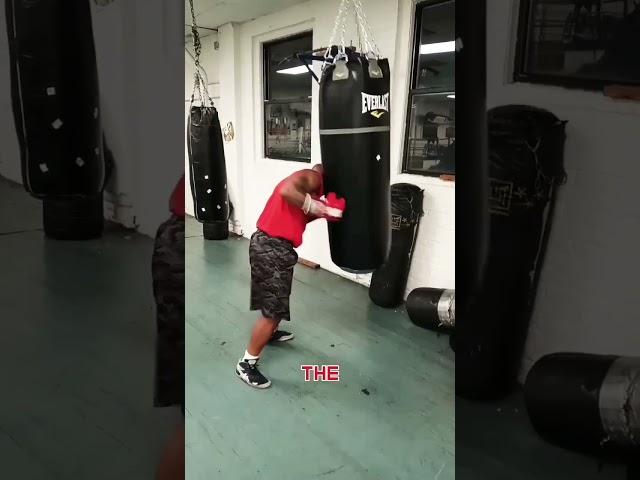 How to Control Your Opponent: Inside Boxing Pro Technique #boxingtraining #boxing #youtubeshorts