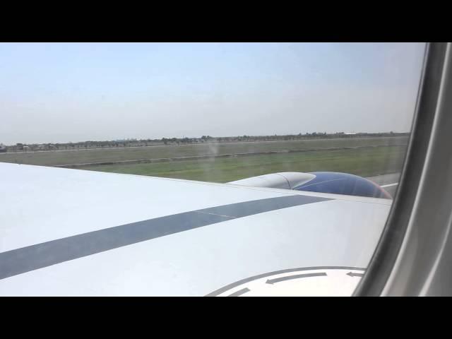 Boeing 777 Taking OFF