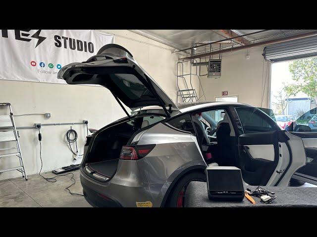 Tesla Model Y / 3 Tesstudio R86 Android Rear Entertainment Screen - Rear Screen Advanced Upgrade