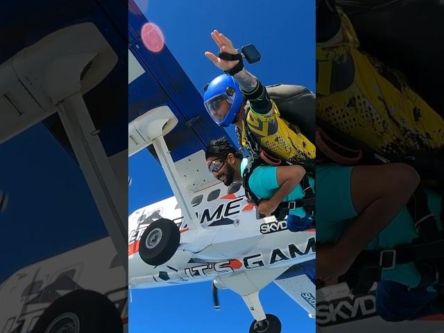 Dubai Skydiving Experience | SkyDive at Palm Jumeriah|