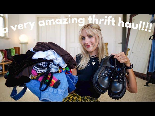 end of summer/pre-fall 2024 thrift haul (yes I have already been thrifting for Fall)