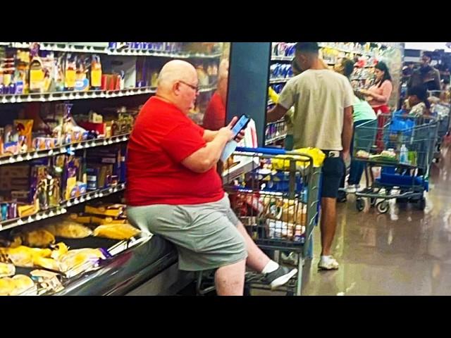 PEOPLE OF WALMART | 9